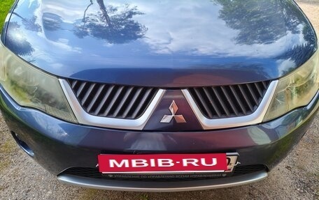 Mitsubishi Outlander III рестайлинг 3, 2008 год, 1 100 000 рублей, 6 фотография
