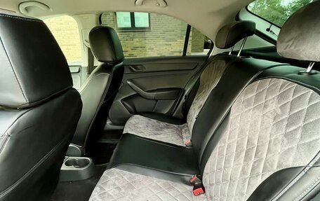 Skoda Rapid I, 2015 год, 975 000 рублей, 10 фотография
