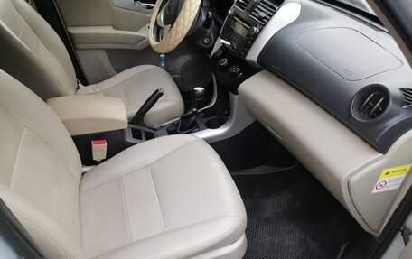Lifan X60 I рестайлинг, 2013 год, 585 000 рублей, 17 фотография