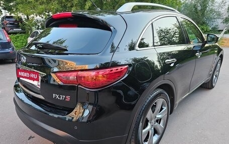 Infiniti FX II, 2012 год, 2 500 000 рублей, 7 фотография