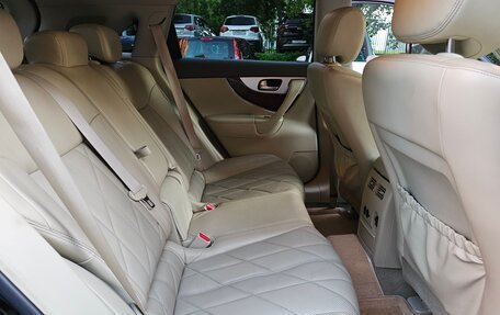 Infiniti FX II, 2012 год, 2 500 000 рублей, 16 фотография