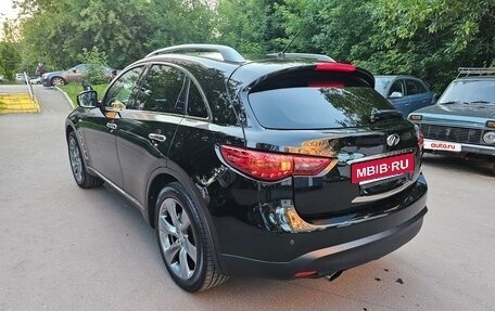 Infiniti FX II, 2012 год, 2 500 000 рублей, 11 фотография