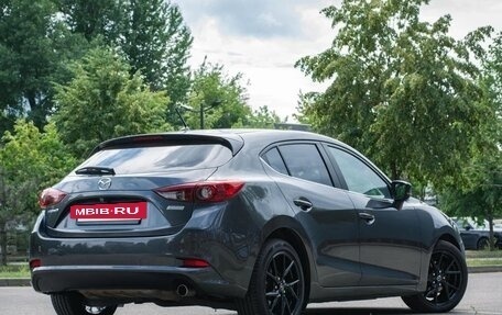 Mazda 3, 2018 год, 1 800 000 рублей, 4 фотография
