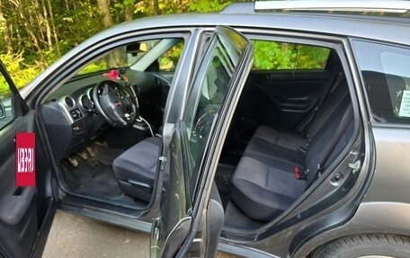 Pontiac Vibe II, 2005 год, 500 000 рублей, 8 фотография