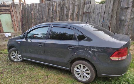 Volkswagen Polo VI (EU Market), 2012 год, 700 000 рублей, 6 фотография