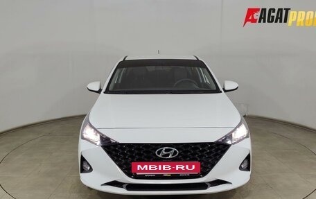 Hyundai Solaris II рестайлинг, 2020 год, 1 570 000 рублей, 2 фотография
