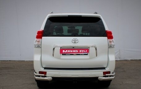 Toyota Land Cruiser Prado 150 рестайлинг 2, 2011 год, 2 399 000 рублей, 6 фотография