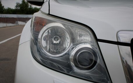 Toyota Land Cruiser Prado 150 рестайлинг 2, 2011 год, 2 399 000 рублей, 23 фотография