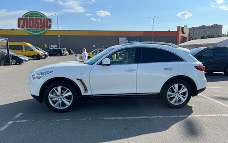 Infiniti QX70, 2014 год, 2 470 000 рублей, 6 фотография