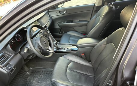 KIA Optima IV, 2017 год, 1 800 000 рублей, 10 фотография