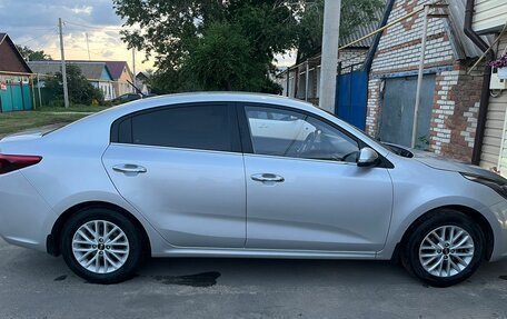KIA Rio IV, 2018 год, 1 600 000 рублей, 5 фотография