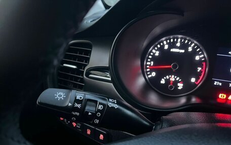 KIA Rio IV, 2018 год, 1 600 000 рублей, 13 фотография