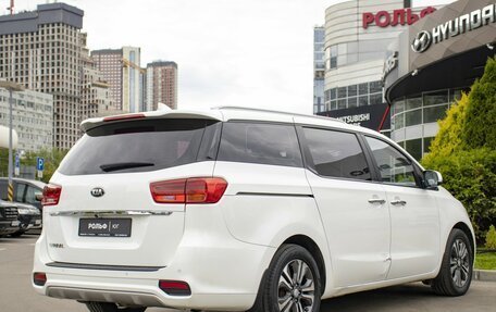 KIA Carnival III, 2018 год, 1 995 000 рублей, 5 фотография