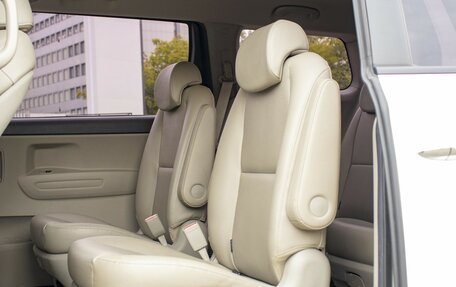 KIA Carnival III, 2018 год, 1 995 000 рублей, 10 фотография