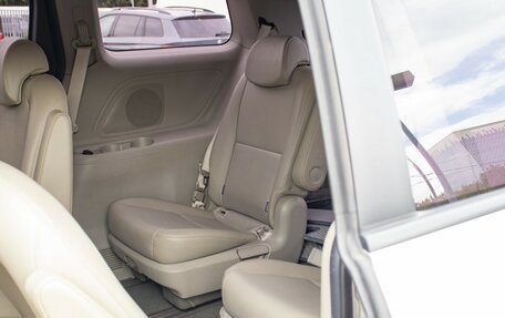 KIA Carnival III, 2018 год, 1 995 000 рублей, 11 фотография