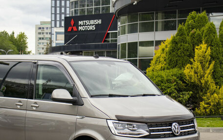 Volkswagen Caravelle T6 рестайлинг, 2018 год, 4 155 000 рублей, 13 фотография