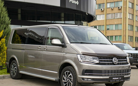 Volkswagen Caravelle T6 рестайлинг, 2018 год, 4 155 000 рублей, 2 фотография