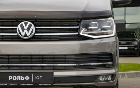Volkswagen Caravelle T6 рестайлинг, 2018 год, 4 155 000 рублей, 18 фотография