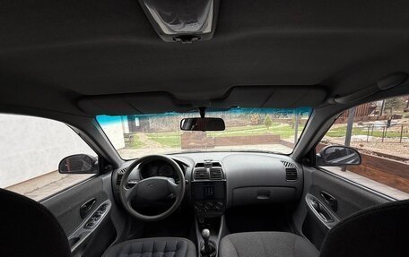 Hyundai Accent II, 2005 год, 570 000 рублей, 2 фотография