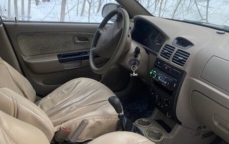 KIA Rio II, 2003 год, 150 000 рублей, 6 фотография