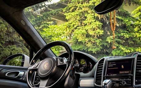 Porsche Cayenne III, 2011 год, 2 980 000 рублей, 7 фотография
