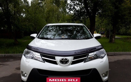 Toyota RAV4, 2014 год, 2 370 000 рублей, 9 фотография