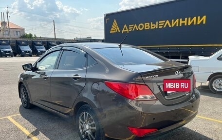 Hyundai Solaris II рестайлинг, 2015 год, 790 000 рублей, 4 фотография