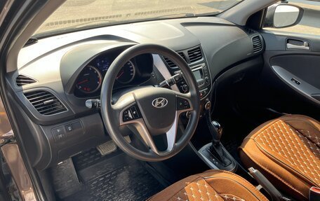 Hyundai Solaris II рестайлинг, 2015 год, 790 000 рублей, 14 фотография