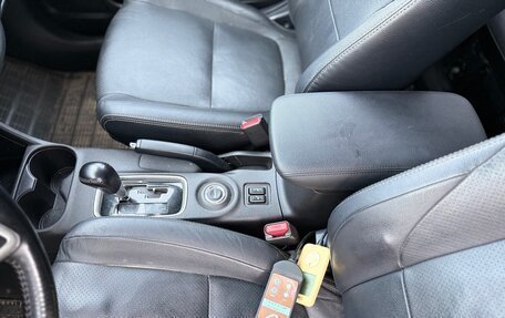 Mitsubishi Outlander III рестайлинг 3, 2012 год, 1 200 000 рублей, 19 фотография