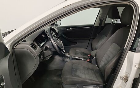 Volkswagen Jetta VI, 2017 год, 1 099 000 рублей, 16 фотография