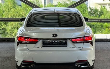 Lexus LS IV, 2018 год, 5 650 000 рублей, 4 фотография