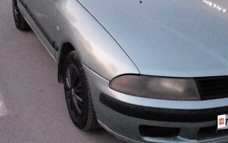 Mitsubishi Carisma I, 2003 год, 319 000 рублей, 21 фотография
