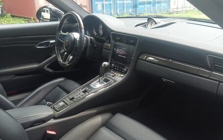 Porsche 911, 2017 год, 13 000 000 рублей, 6 фотография