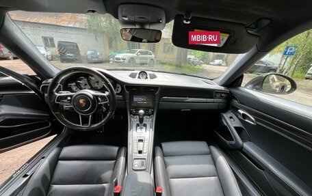 Porsche 911, 2017 год, 13 000 000 рублей, 18 фотография