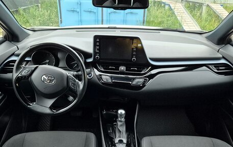 Toyota C-HR I рестайлинг, 2020 год, 2 289 000 рублей, 14 фотография