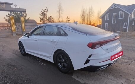 KIA K5, 2021 год, 1 540 000 рублей, 2 фотография
