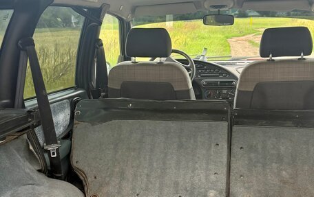 Chevrolet Niva I рестайлинг, 2004 год, 259 000 рублей, 19 фотография