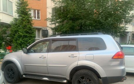 Mitsubishi Pajero Sport II рестайлинг, 2011 год, 1 350 000 рублей, 3 фотография