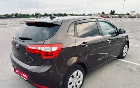 KIA Rio III рестайлинг, 2015 год, 950 000 рублей, 3 фотография