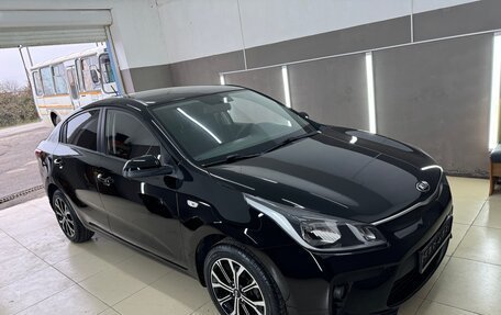 KIA Rio IV, 2017 год, 1 370 000 рублей, 3 фотография