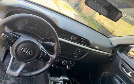 KIA Rio IV, 2017 год, 1 370 000 рублей, 19 фотография