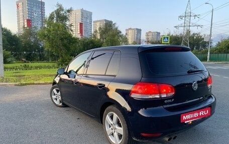 Volkswagen Golf VI, 2011 год, 800 000 рублей, 2 фотография