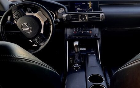 Lexus IS III, 2013 год, 2 070 000 рублей, 6 фотография