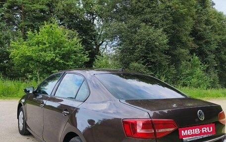 Volkswagen Jetta VI, 2015 год, 855 000 рублей, 4 фотография