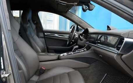 Porsche Panamera II рестайлинг, 2017 год, 13 000 000 рублей, 3 фотография