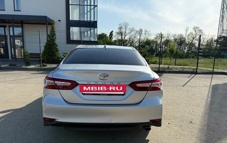 Toyota Camry, 2021 год, 3 980 000 рублей, 5 фотография