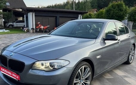 BMW 5 серия, 2013 год, 3 700 000 рублей, 2 фотография