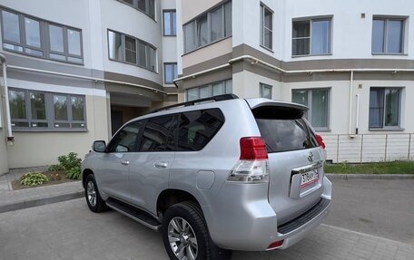 Toyota Land Cruiser Prado 150 рестайлинг 2, 2012 год, 3 400 000 рублей, 7 фотография