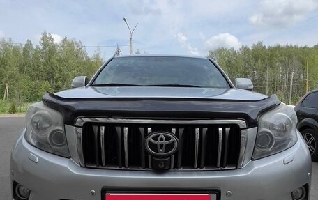 Toyota Land Cruiser Prado 150 рестайлинг 2, 2012 год, 3 400 000 рублей, 2 фотография