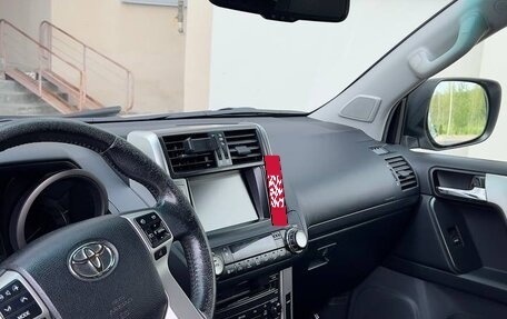 Toyota Land Cruiser Prado 150 рестайлинг 2, 2012 год, 3 400 000 рублей, 15 фотография